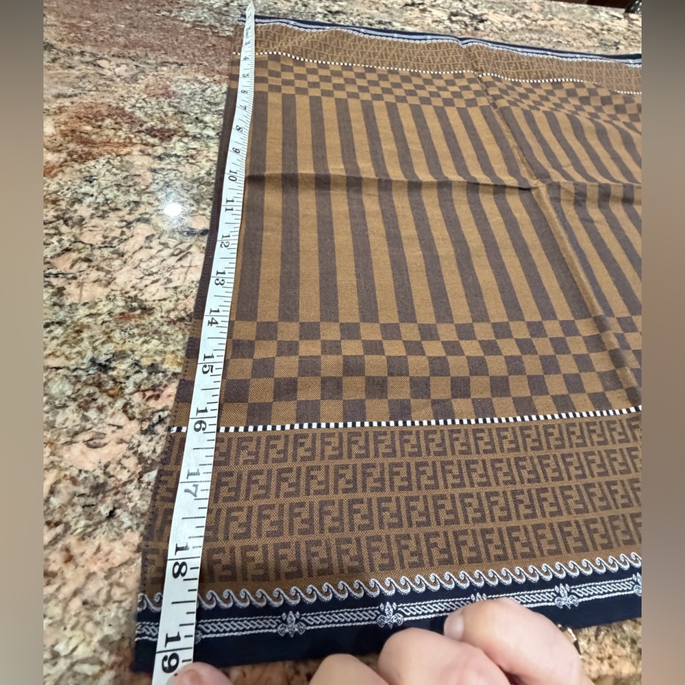 Fendi Brown & Navy Pocket Square/Handkerchief - Picture 4 of 5